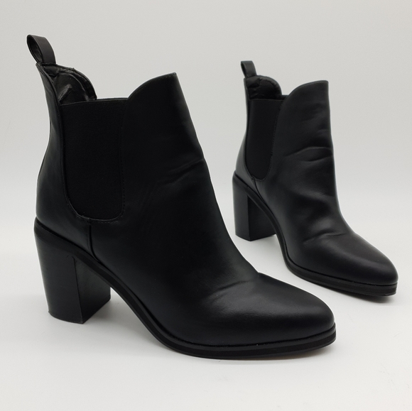 Aus 9 Lavish Black Faux Leather Heeled Boots - Picture 10 of 16